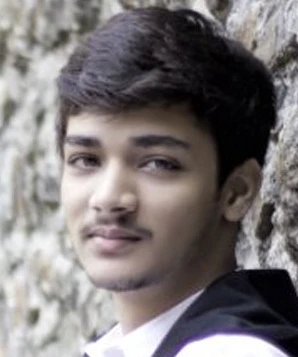 Аюш Тандон фото