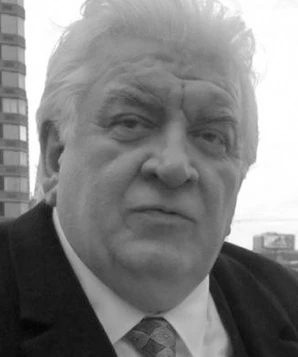 Шандор Течи фото