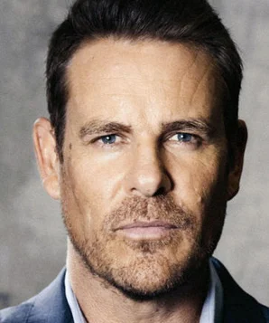 Аарон Джеффри фото