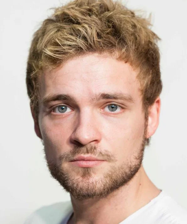 Адам Йезерски фото