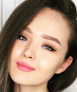 Айгерим Максутова фото