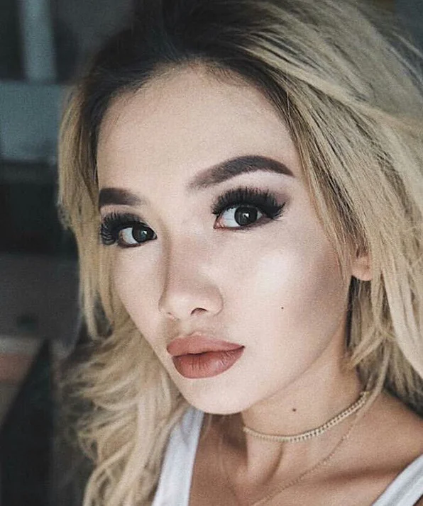 Айжан Байзакова фото