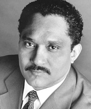 Альберто Васкес фото