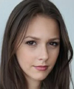 Александра Пояна фото