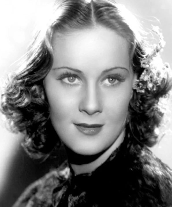 Валли Алида фото