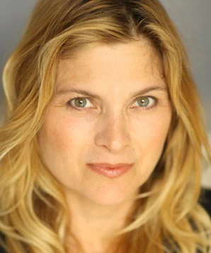 Алисия Дэвис Джонсон фото