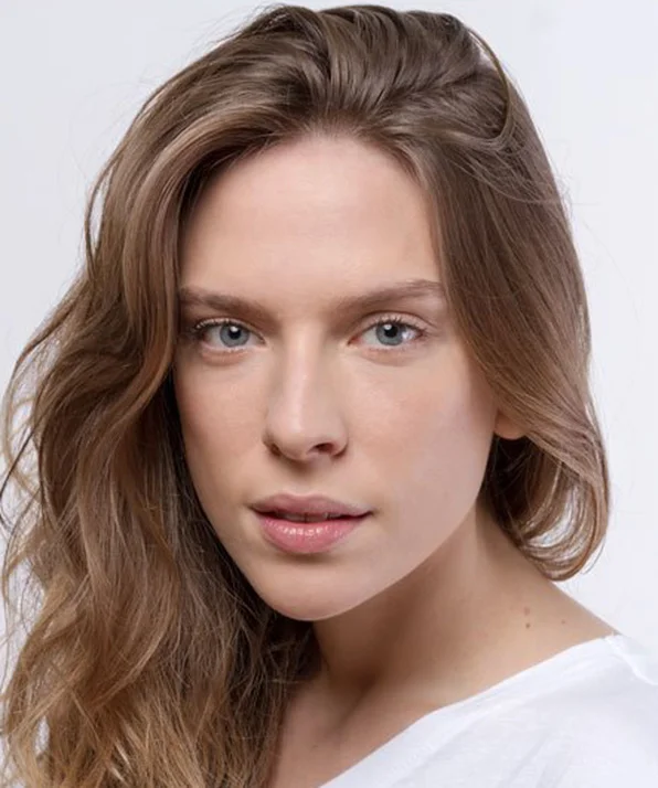 Андреа Карбальо фото