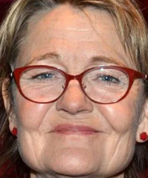 Анн Петрен фото