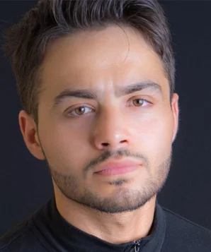 Арам Арами фото