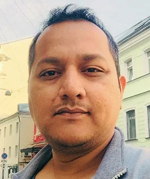 Ашиш Шукла фото