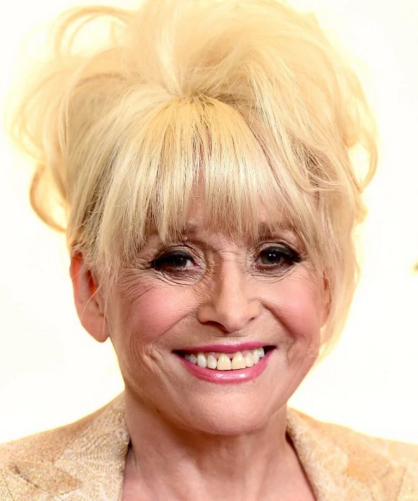 Барбара Уиндсор фото