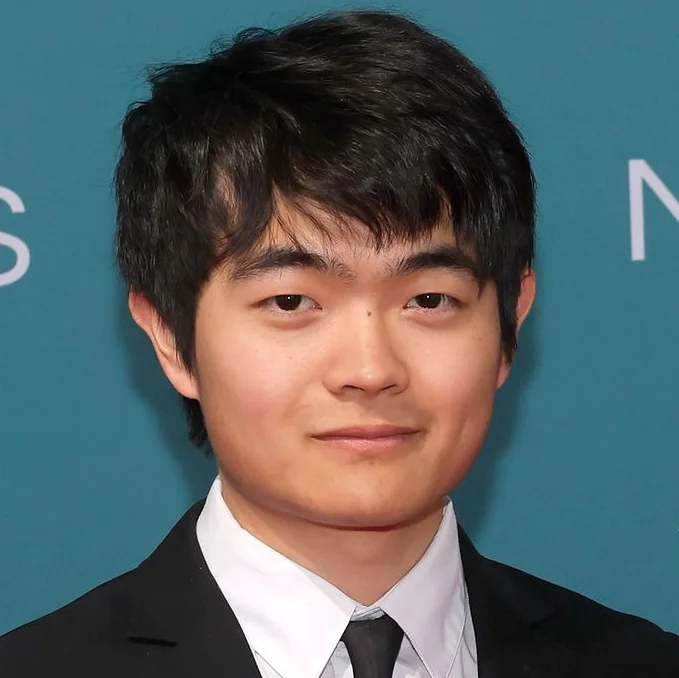 Ван Бен фото