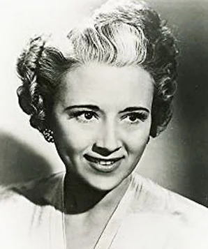 Бесс Флауэрс фото