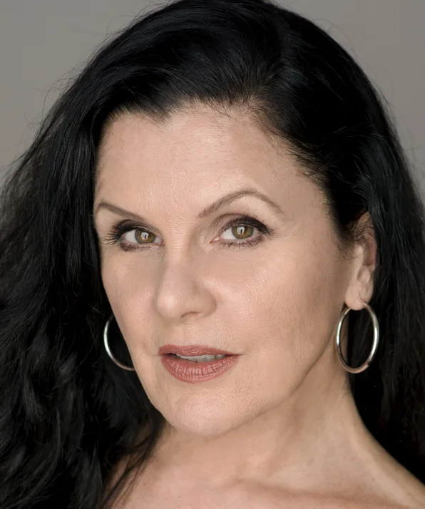 Бесс Мотта фото