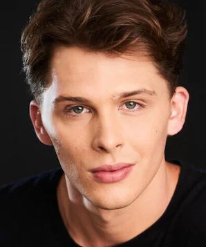 Майе Блейн фото