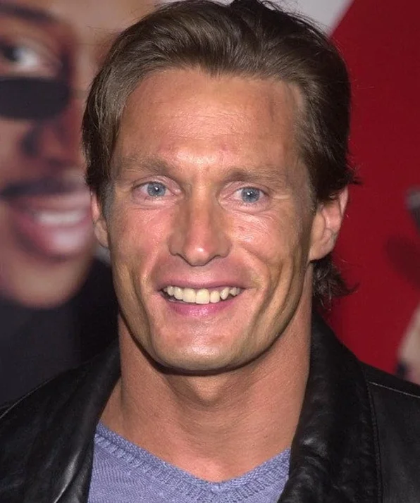 Харрельсон Бретт фото