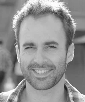 Бретт Харви фото