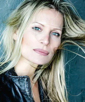 Бреттания Фризе фото