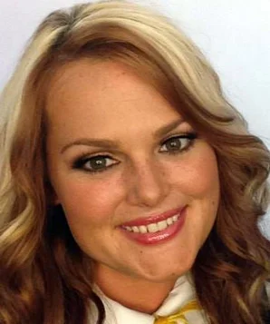 Бриттани Эштон Холмс фото