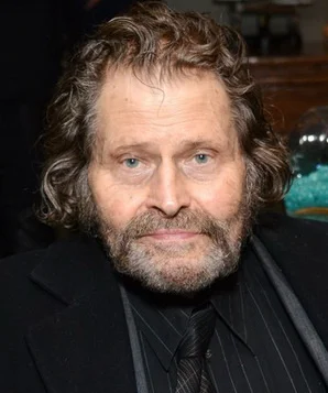 Брюс Гловер фото