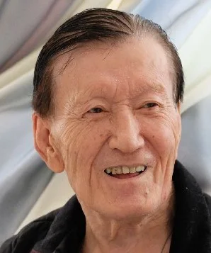 Булат Аюханов фото