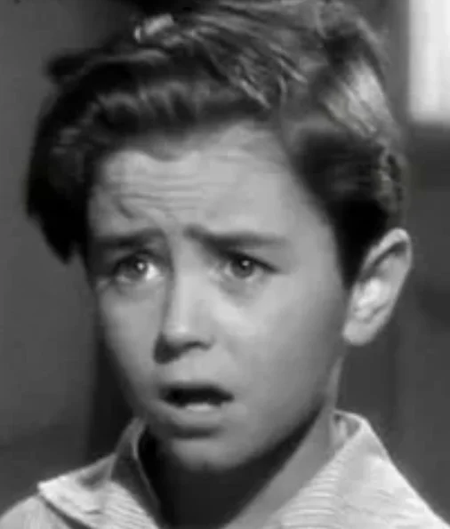 Чарльз Бейтс фото