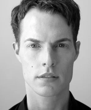 Д.Г. Малоуни фото