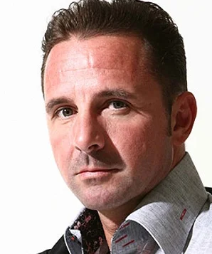 Дэвид Перри фото