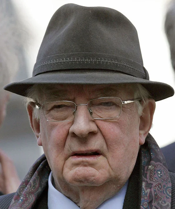 Дэвид Райалл... фото