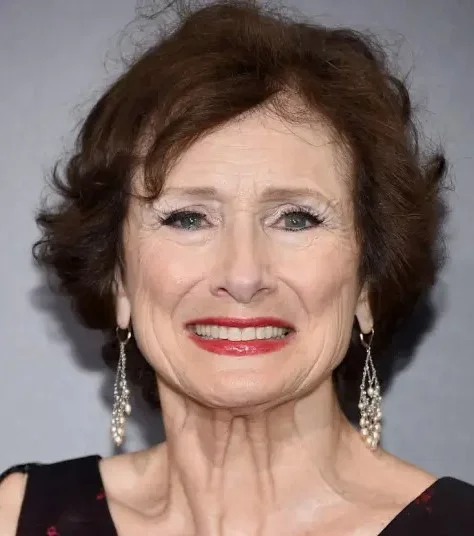 Хэррингтон Делфи фото