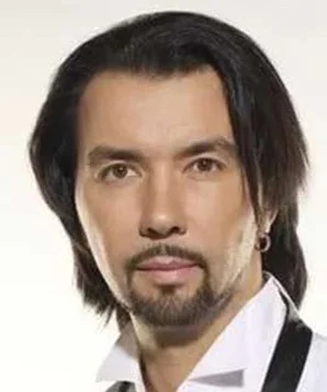Денис Клявер фото