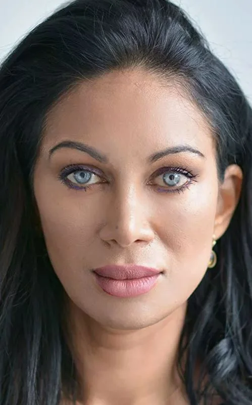 Нерисса Соткотт Джанин фото