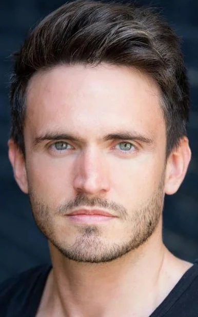 Джей Сазерленд фото