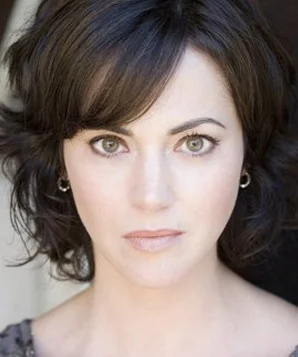 Джоэнна Гоуинг фото