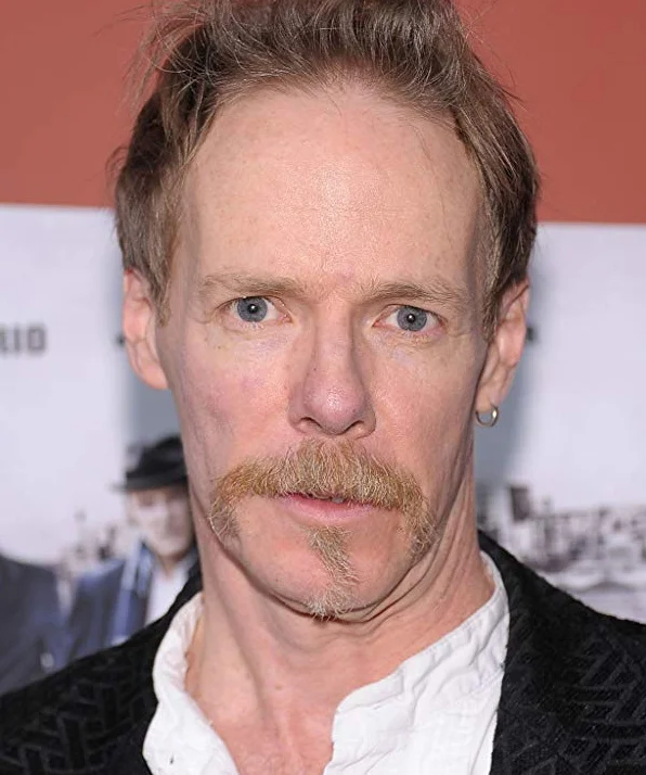 Джонатан Хенсли фото