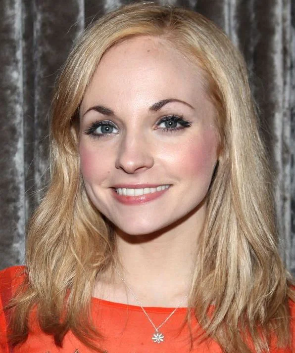 Джорджия Теннант фото