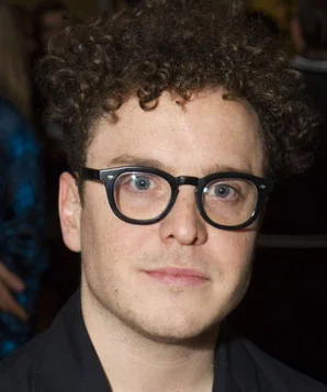 МакГуайр Джош фото