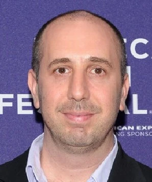 Джош Штернфилд фото