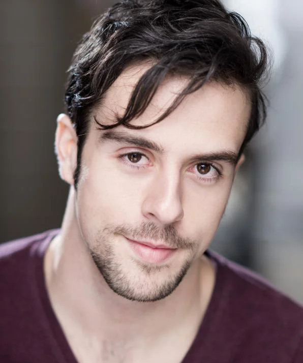 Джошуа Адам-Харрис фото