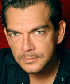 Джованни Родригез фото