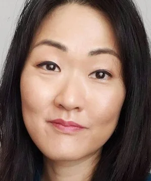 Джули Р. Ли фото