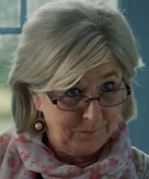 Джулия Сэвилл фото