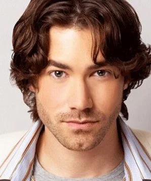 Эйс Янг фото