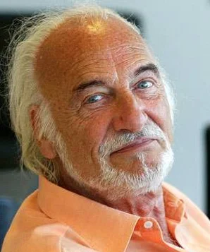 Эктор Альтерио фото