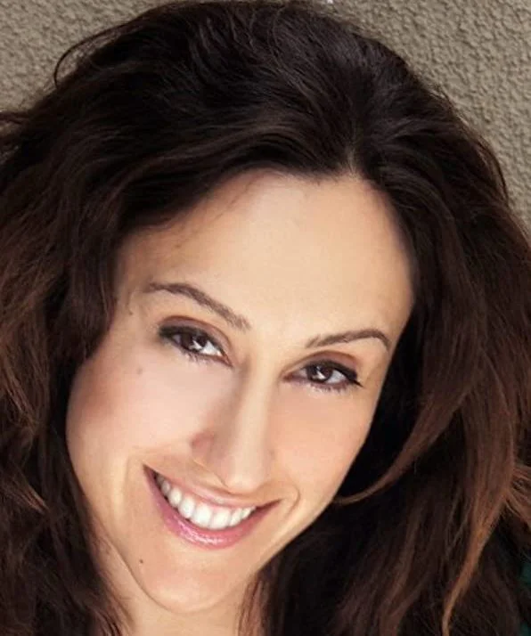 Элизабет Бекуив фото