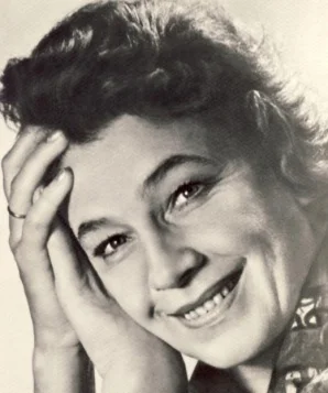 Эльза Радзиня фото