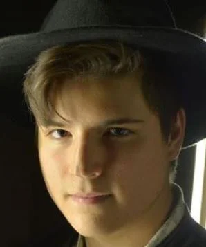 Эмилио Тревиньо фото