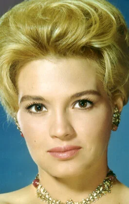 Дикинсон Энджи фото