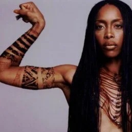 Эрика Баду фото