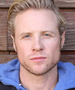 Холмс Эштон фото